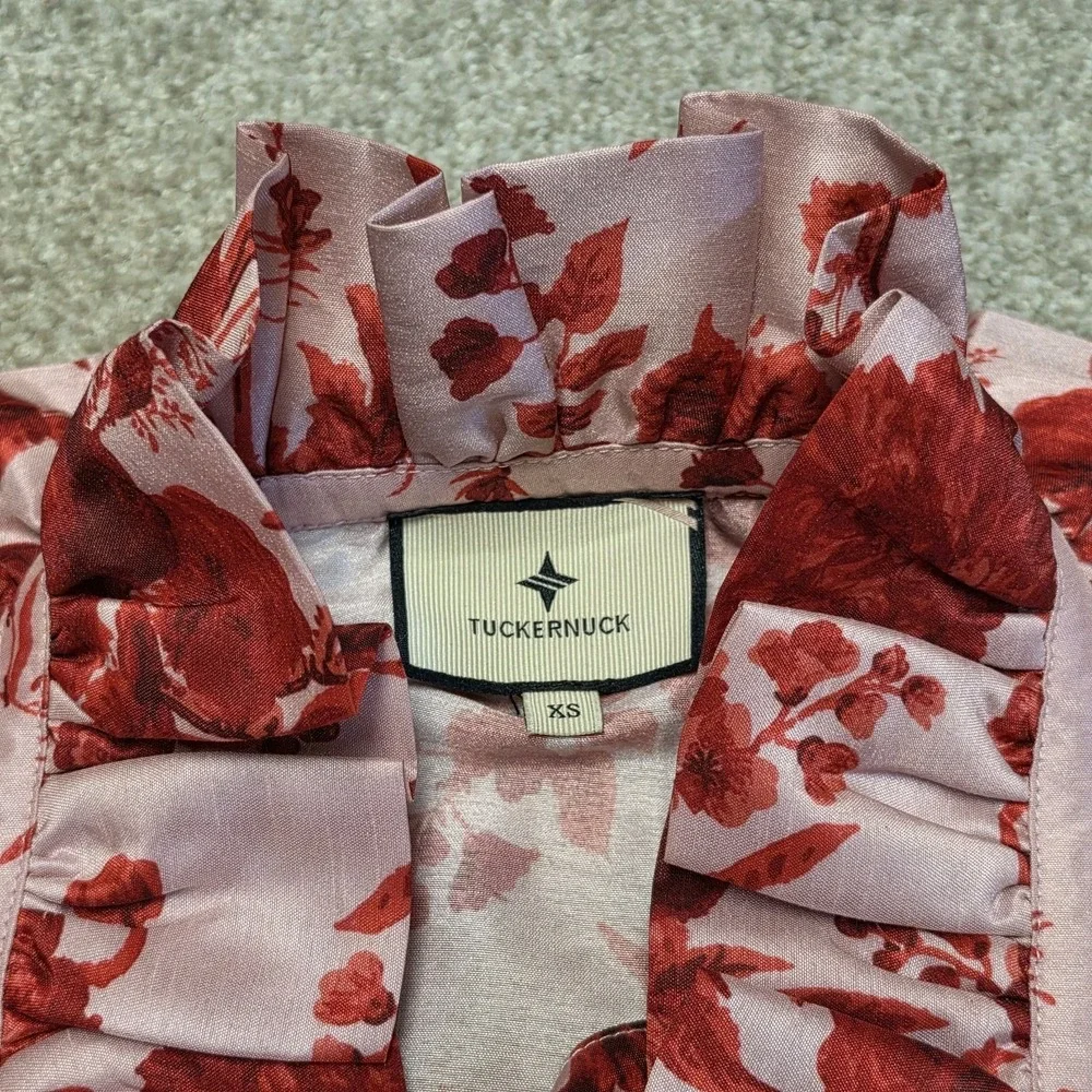 Tuckernuck XS Pink Red Floral Ruffle Collar Puff Sleeve Blouse Top Shiny Satin